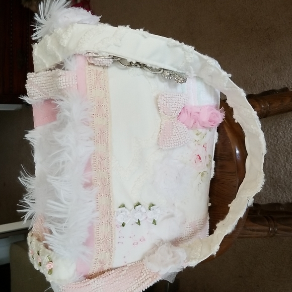 Yvette Ruta small dog carrier and matching blanket